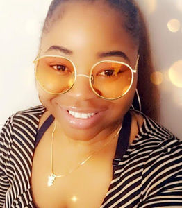 Meet your Posher, Tacha